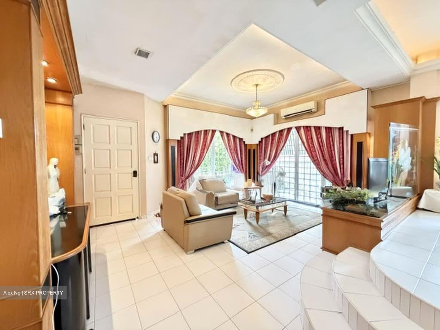 Yio Chu Kang Road (D19), Terrace #584463111